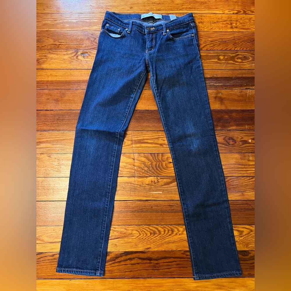 Abercrombie & Fitch Dark Blue Skinny Jeans - size 4R